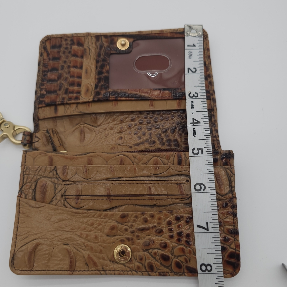 Brahmin Leather Pecan Melbourne Croc-Embossed Wallet/Wristlet - Picture 5 of 7